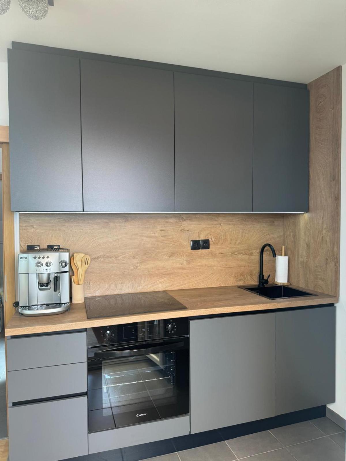 Haus Ella Apartamento Novi Vinodolski Exterior foto